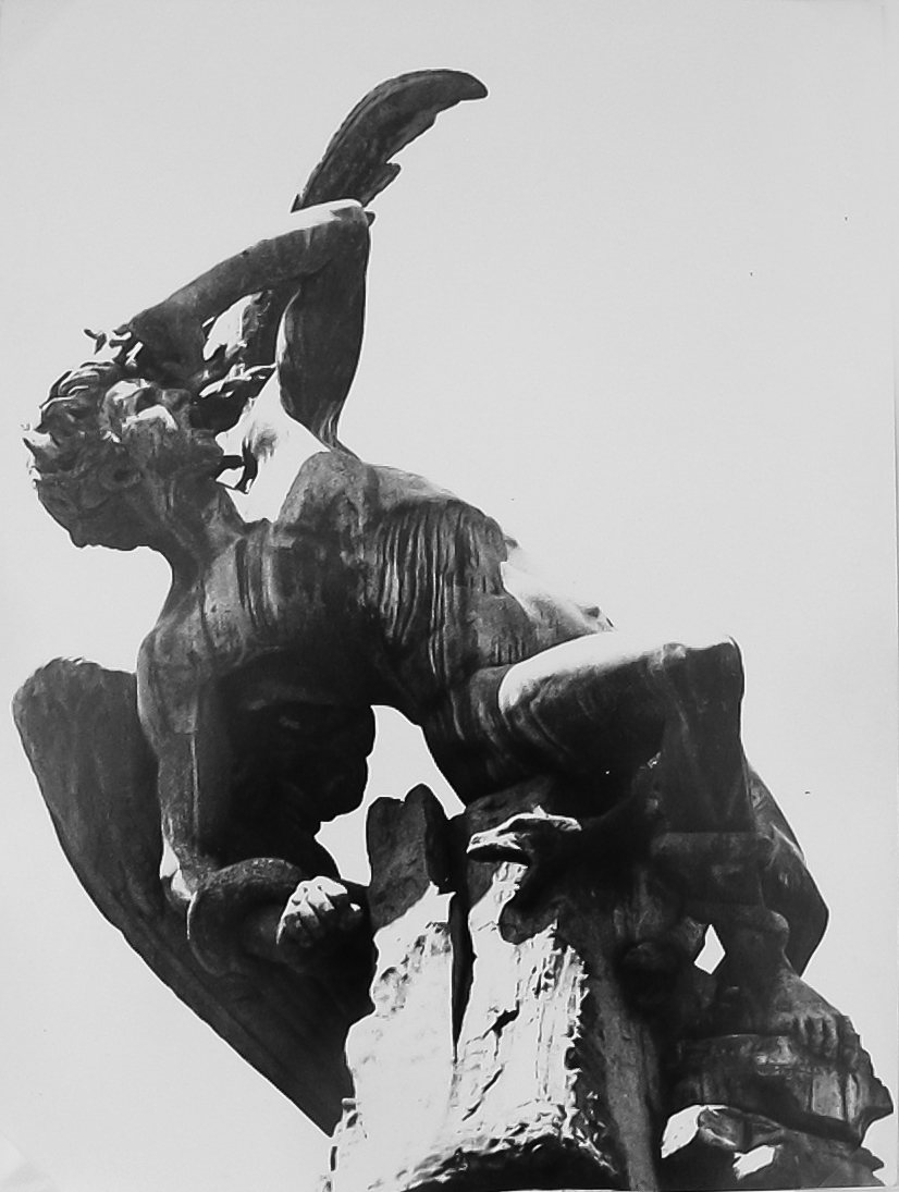 El Ángel Caído de El Retiro, por Isabel Matoses